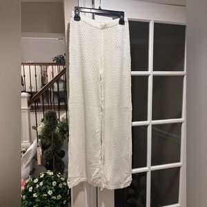 Women's Elegant Cream Skirt - Size Medium NWOT